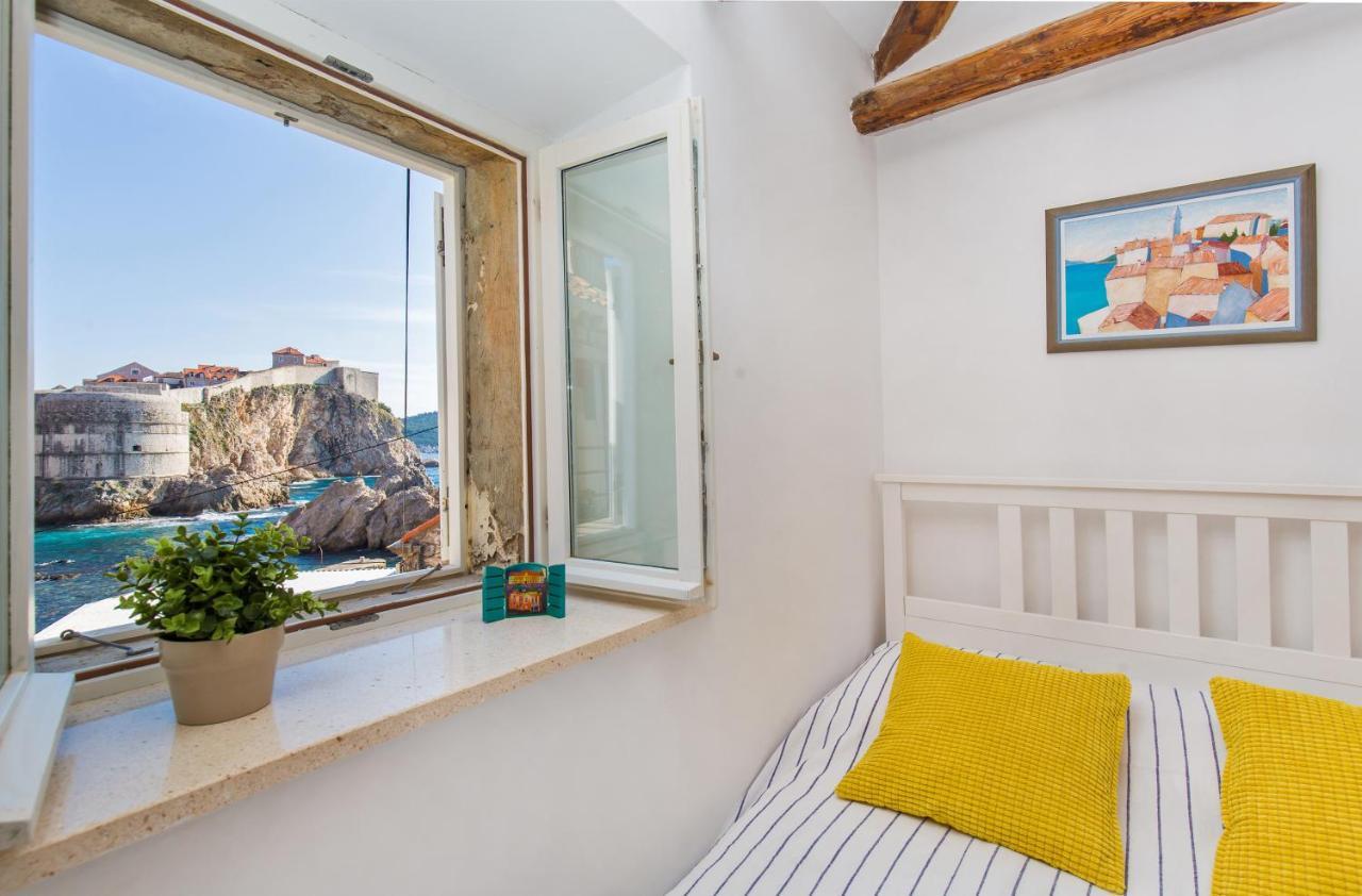 Apartment Walls By Irundo Dubrovnik